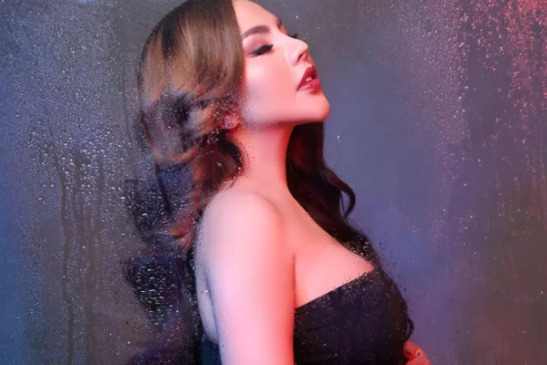 Video Viral Lisa Mariana dengan Pria Bertato, Warganet Penasaran Fakta atau Hoax