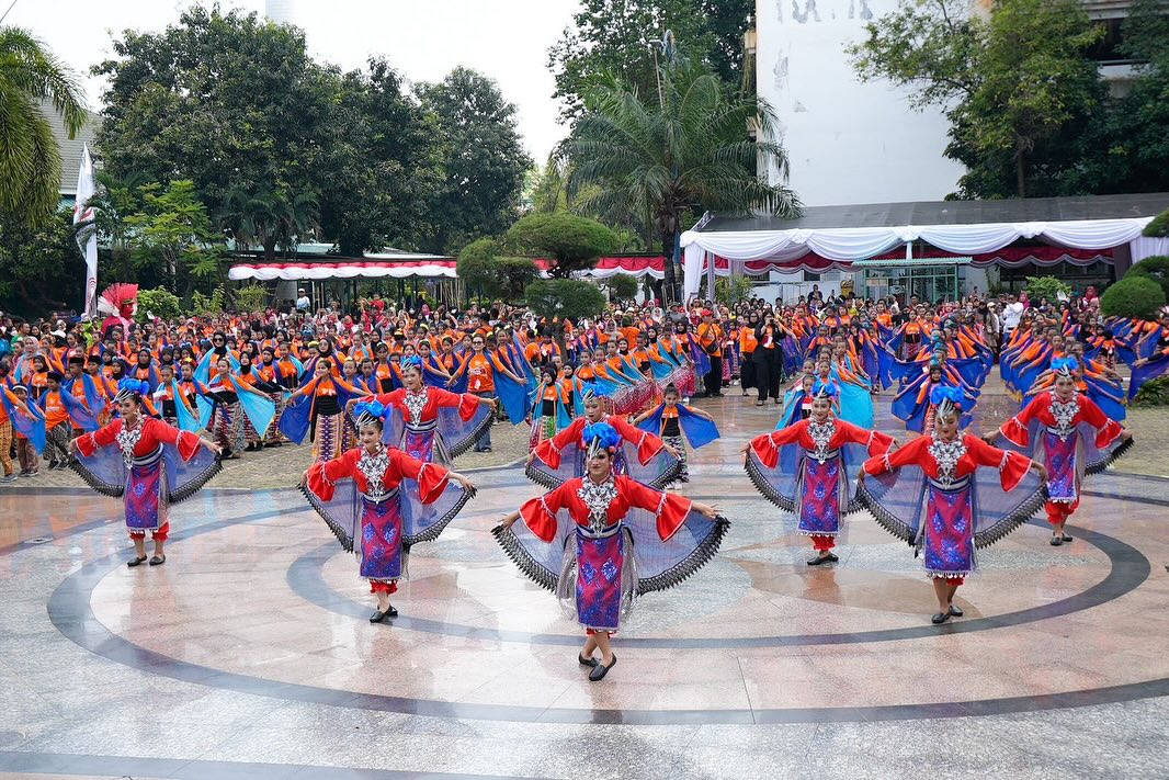 Tarian Burung Raja Udang