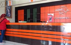 Datang ke Kantor Pos Terdekat