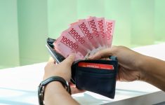 Siapa Saja yang Berhak Menerima PKH dan BPNT