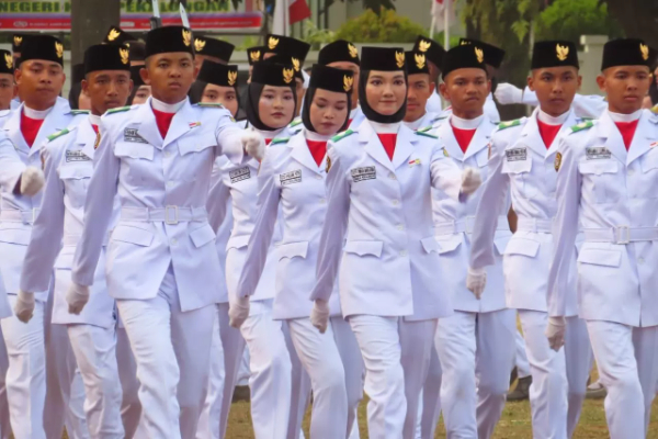 Bangga! Inilah 76 Daftar Nama Paskibraka 2025 Dikukuhkan di Istana Negara untuk HUT ke-80 RI