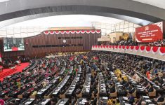 Usulan Anggota Dewan Harus S2 Plus TOEFL Minimal 500 Viral, Ini Kata Pengamat Politik!