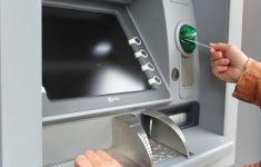 Pria Tukar ATM Penumpang Pesawat di Bandara Soetta hingga Raib Puluhan Juta, Awalnya Janjikan Bisnis Elektronik