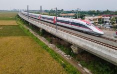 Kereta Cepat Whoosh Rute Tegalluar Summarecon-Halim Tersangkut Benang Layangan, Ini Kronologinya!