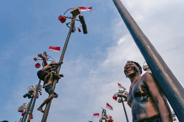 Cara Daftar Lomba Panjat Pinang di Ancol untuk HUT RI ke-80, Hadiah Total Puluhan Juta