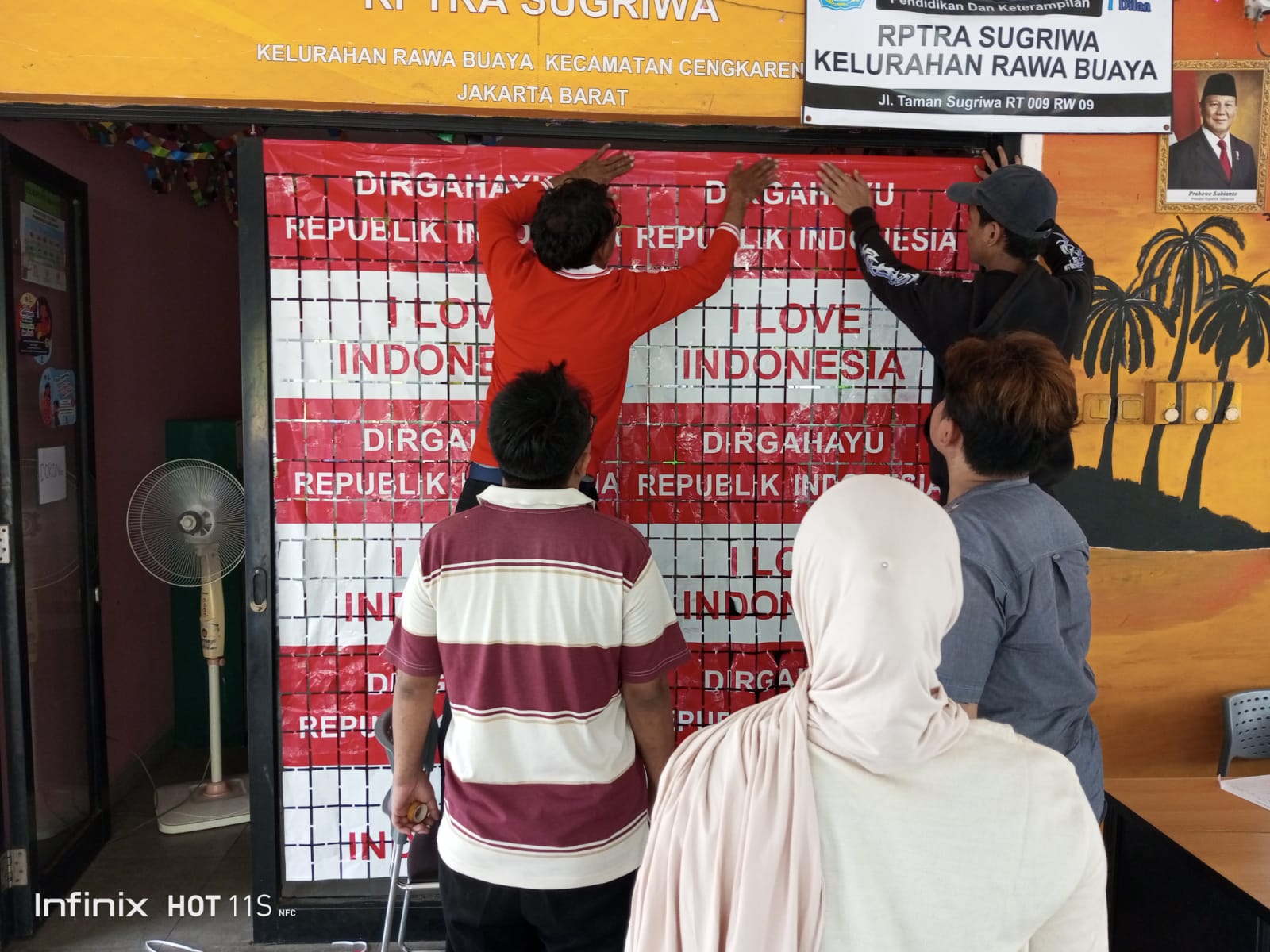 RPTRA Sugriwa Jakbar Meriahkan HUT RI ke-80 dengan Hiasan Merah Putih