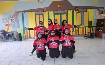 Lomba Tari Ondel-Ondel di Festival Olahraga Rakyat 2025