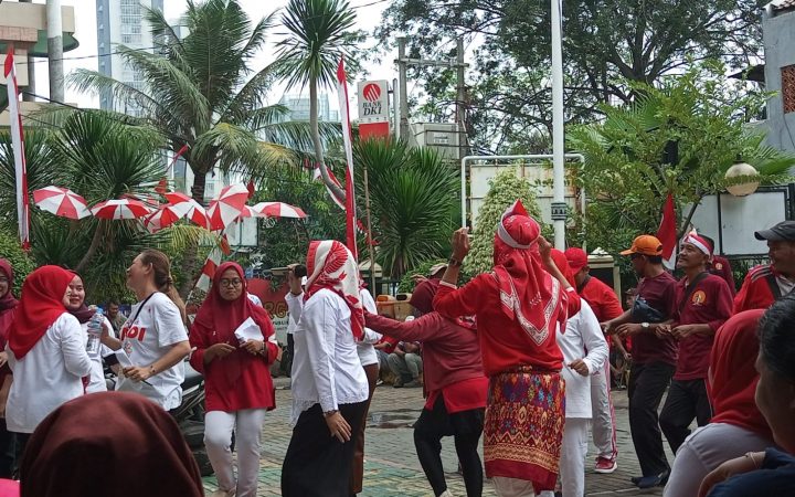 Pesta Rakyat dan Karnaval di Kelurahan Rawa Buaya Meriahkan HUT ke-80 RI