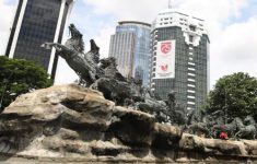 5 Tuntutan Utama Demo Buruh Hari Ini, Ribuan Suara Menggema di Patung Kuda