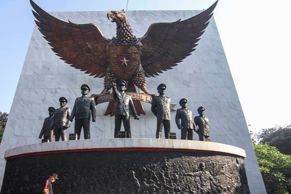 Prabowo Pimpin Upacara Hari Kesaktian Pancasila di Monumen Lubang Buaya, Ini Jajaran Menteri yang Hadir