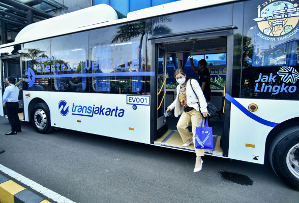 Tarif Transjakarta Diprediksi Naik Imbas Pemotongan DBH, 2 Dekade Tak berubah