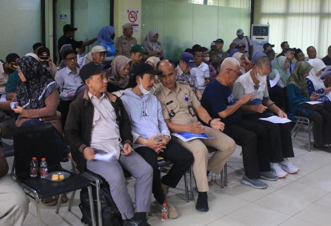 Transparan dan Tepat Sasaran, Kelurahan Rawa Buaya Gelar Musyawarah Penyaluran BLT Kesra 2025 4 WhatsApp Image 2025 10 29 at 01.28.45 e1761719353981