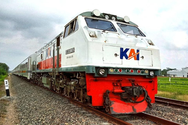 Daftar Diskon Tiket Transportasi Spesial Nataru 2025/2026 Resmi Dibuka: Kereta, Kapal Laut hingga Pesawat