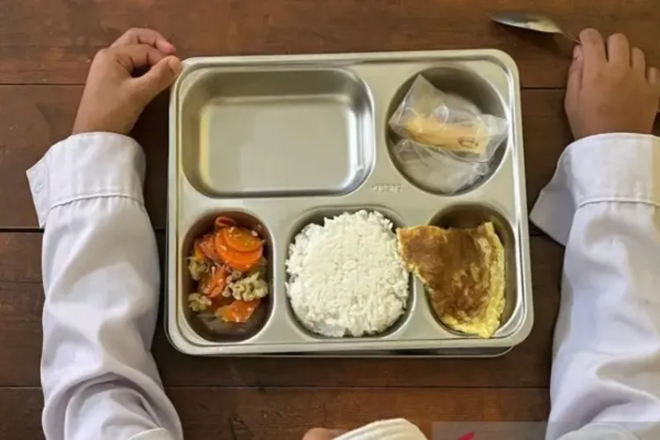 Alat Dapur Impor di Ruko Jakut Gunakan Logo BGN Tanpa Izin hingga SNI Palsu, Ini Faktanya!