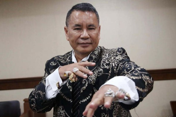 Unik! Pengacara Hotman Paris Cari Aspri Perempuan yang Cantik dan Pintar Bela Diri, Netizen: Memang Beda