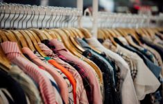 Daftar Sanksi Jual Thrifting di E-Commerce, Hati-Hati Denda Rp5 Miliar!