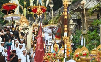 Ilustrasi Hari Raya Galungan dan Kuningan 2025 di Bali (Source: Antara)