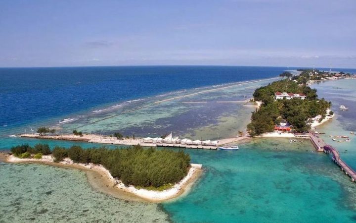 Kepulauan Seribu (Source: Kemenpar)