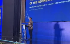Menteri Kesehatan Budi G. Sadikin saat di The Grand Platinum Hotel, Jakarta. (Source: Kumparan)