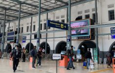 Stasiun Pasar Senen (Source: Bisnis)