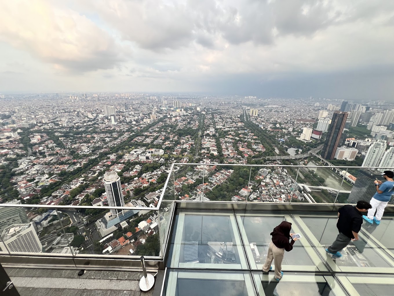 5 Tempat Wisata Baru di Jakarta yang Wajib Kamu Kunjungi Akhir Pekan 3 Up At Thamrin Nine (Source: Google Maps)