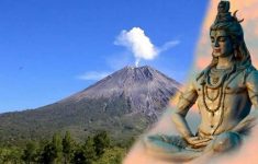 Sejarah dan Cerita Legenda Gunung Semeru: Gunung Suci Penyangga Pulau Jawa