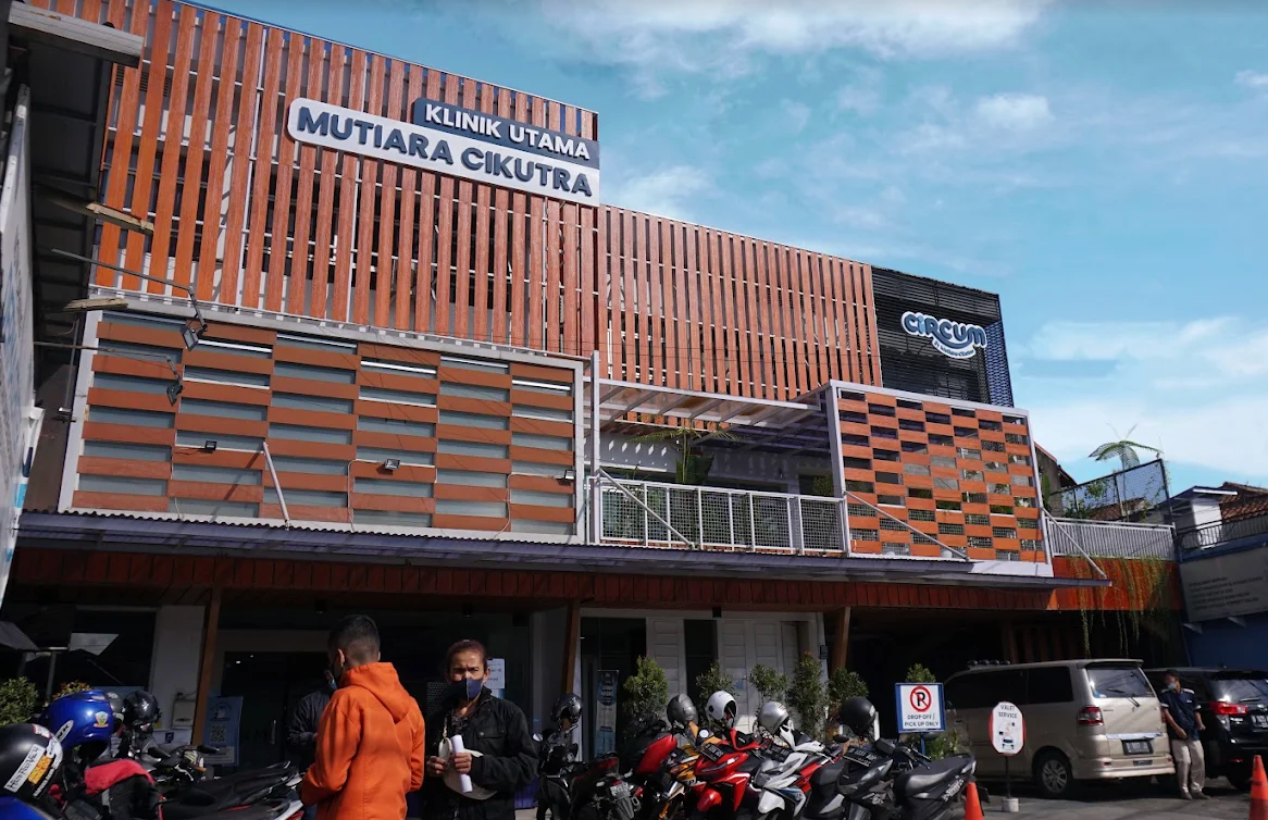 5 Rekomendasi Klinik Ibu dan Anak di Jakarta Selatan: Fasilitas dan Layanan Lengkap 4 Klinik Mutiara Cikutra