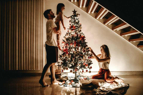 40 Ide Aktivitas Natal yang Menarik dan Penuh Makna Bersama Keluarga, Teman hingga Pasangan