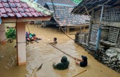 3 Daftar Wilayah Banten yang Dikepung Banjir hingga Hari ini 18 Desember 2025: Angin Kencang dan Longsor Tutupi Akses Jalan