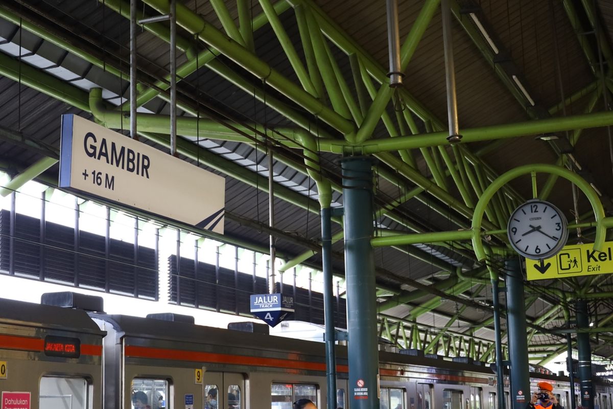 Ilustrasi Stasiun Gambir Jakarta Pusat. (Source: Shutterstock)