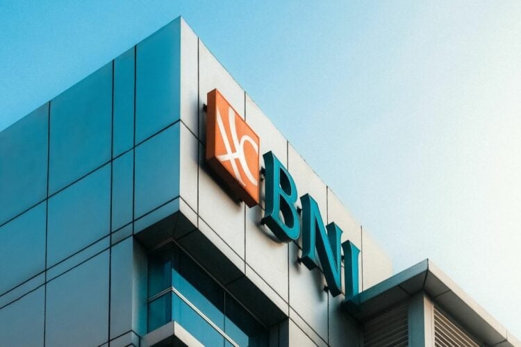 Ilustrasi gedung BNI (Source: Unsplash)