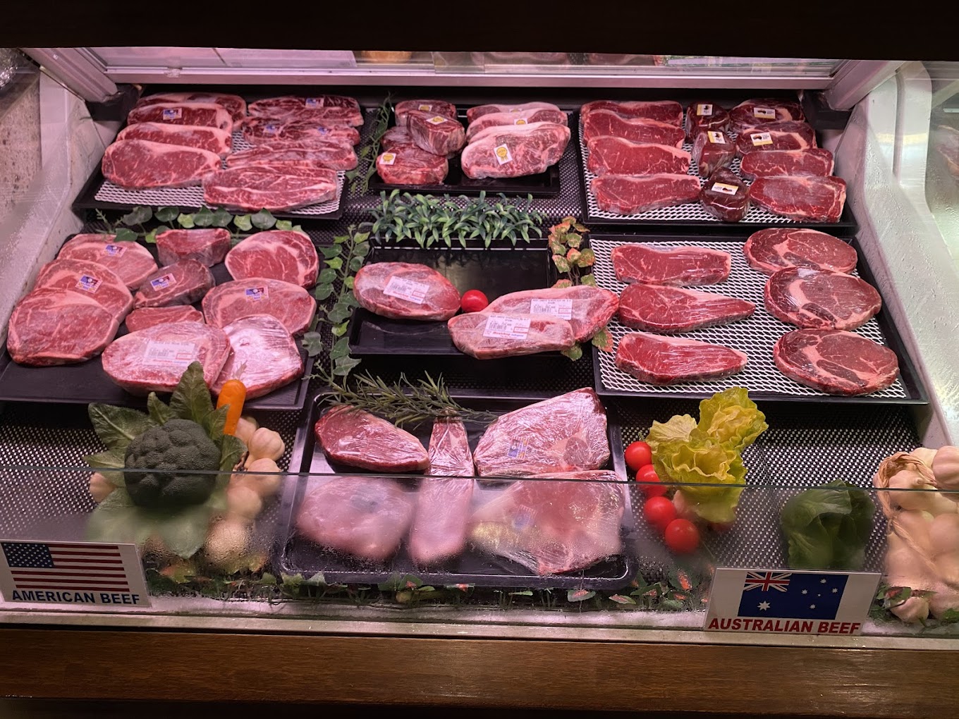 Indoguna Meat Shop, Jakarta Selatan. (Source: Google Maps)