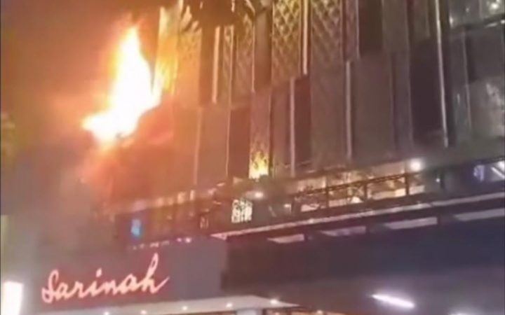 Heboh! Kebakaran Papan Reklame di Sarinah Diduga Akibat Korsleting, Kerugian Ditaksir Capai 10 Juta