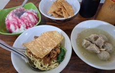 Mie Ayam Bakso Yunus. (Source: Google Maps)