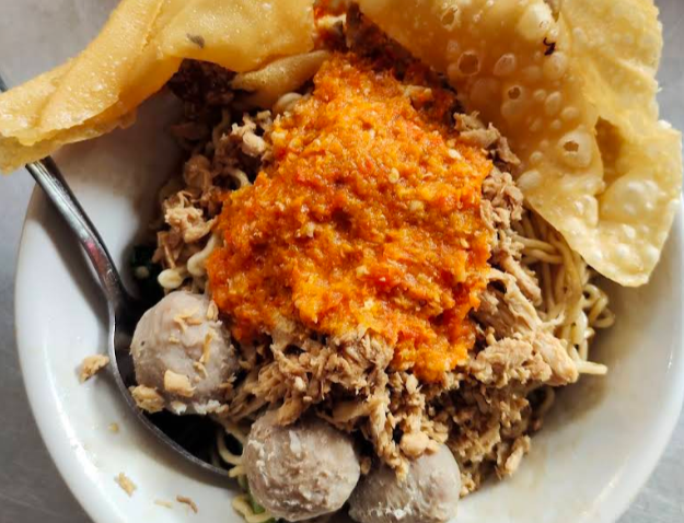 7 Rekomendasi Mie Ayam Enak di Jakarta Selatan yang Ramai Pengunjung 5 Mie Ayam Engkoh A Hin (Source: Google Maps)