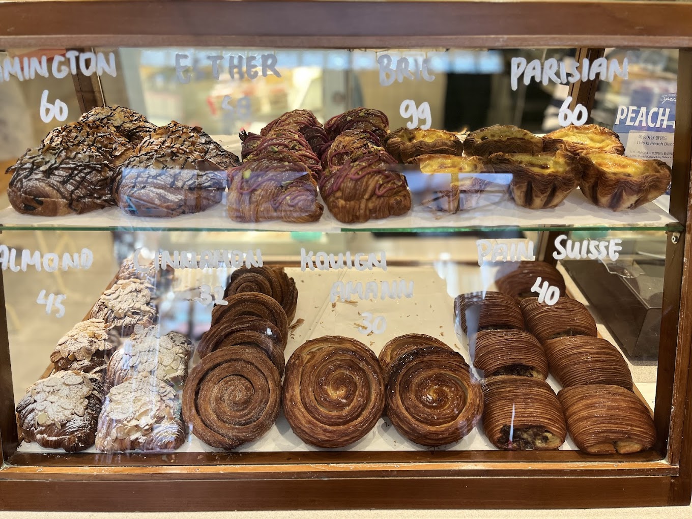 Salah satu menu di Lit Bakehouse (Source: Google Maps)