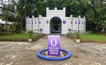 Tugu Titik Nol Kabupaten Tangerang. (Source: Kompas)