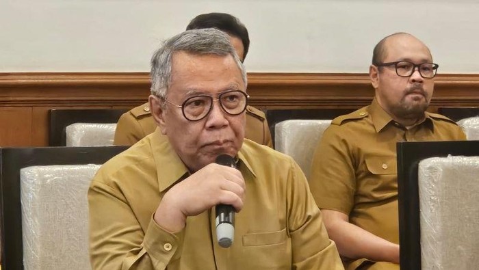 Wali Kota Tangerang Selatan Benyamin Davnie. (Source: Antara)