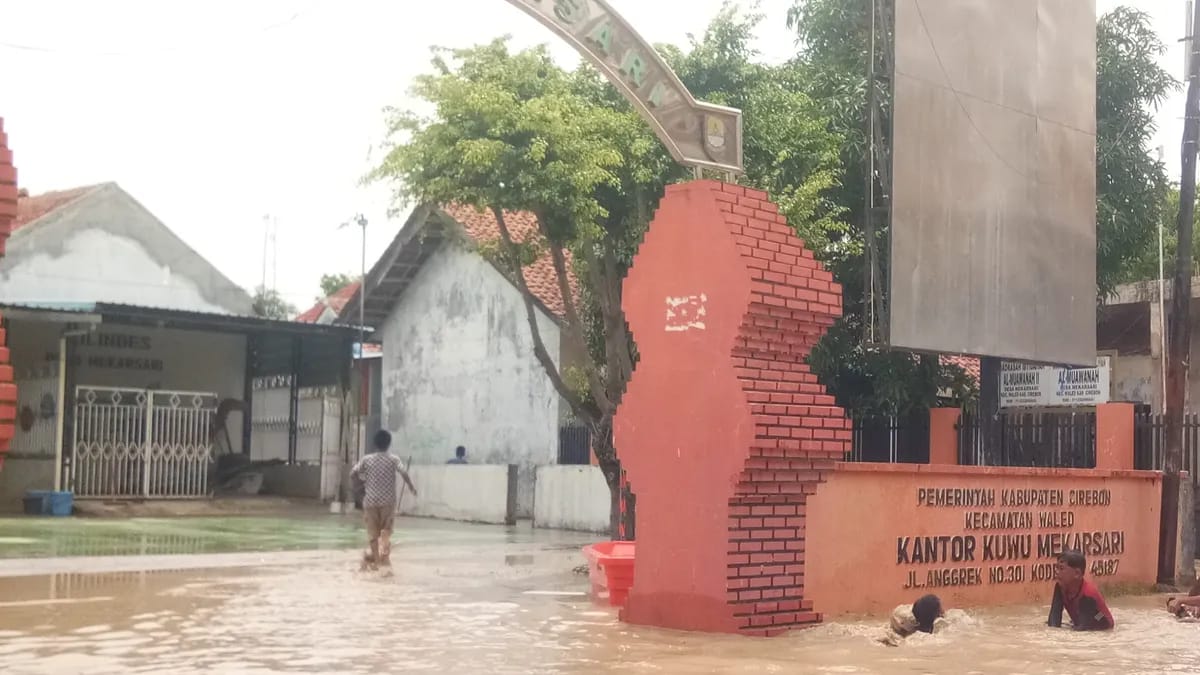 8 Kecamatan di Cirebon Terendam Banjir, 17 Desa Terdampak Usai Luapan Sungai