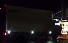 Viral! Video Teriakan Minta Tolong dari Mobil Boks di Exit Tol Sebapo, Muaro Jambi