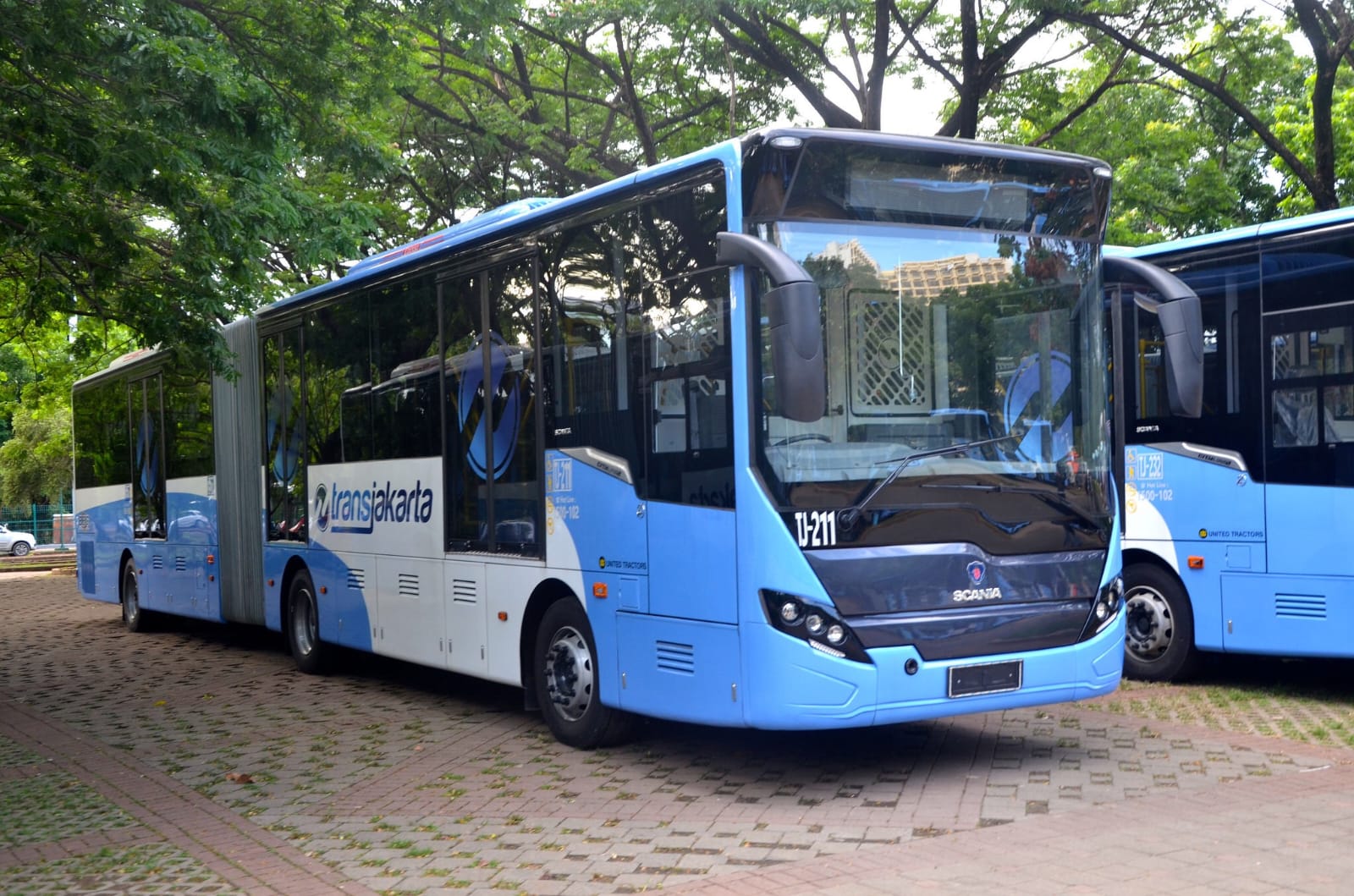 Bus Transjakarta Wajib Pensiun di Usia 10 Tahun, Bus Gandeng Scania Tinggal Setahun Lagi