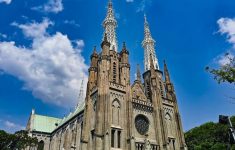 Gereja Katedral Jakarta Rilis Jadwal Misa Natal 2025, Simak Ketentuan Registrasinya