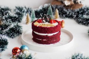 5 Rekomendasi Kue untuk Menyambut Natal: Pilihan Manis yang Wajib Disajikan