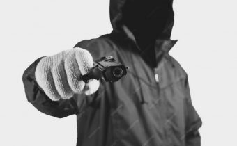 Pencuri Motor Bersenjata Airsoft Gun Berhasil Diamankan Warga di Jakarta Utara