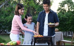 Hemat Tapi Berkesan! 5 Rekomendasi Kegiatan Tahun Baru Tanpa Keluar Banyak Biaya