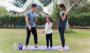 Hemat Tapi Berkesan! 5 Rekomendasi Kegiatan Tahun Baru Tanpa Keluar Banyak Biaya