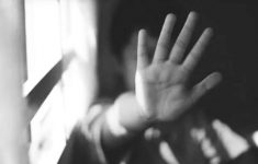 Miris! Seorang Ibu di Sambas Cabuli Anak Angkat Laki-lakinya, Video Adegan Dipertontonkan ke Pelanggan