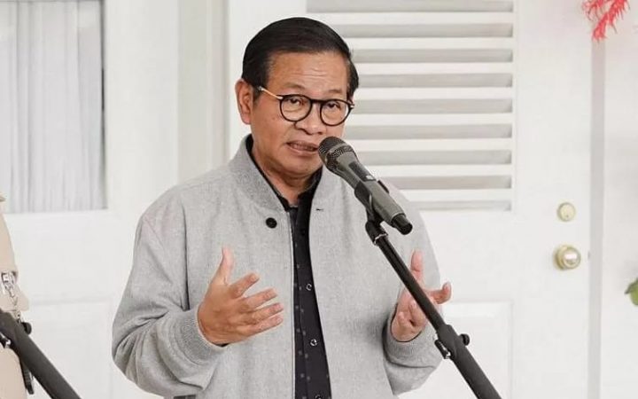 Gubernur DKI Jakarta Perpanjang PJJ dan WFH hingga 1 Februari Antisipasi Banjir Akibat Curah Hujan Tinggi