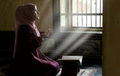 10 Doa untuk Suami yang Sedang Bekerja Mencari Nafkah, Amalan Istri agar Rezeki Dilapangkan