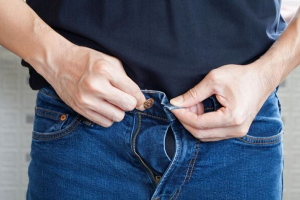 Heboh! ODGJ Lakukan Eksibisionis di Pasar Salatiga, Menyamar Kenakan Baju Rapi